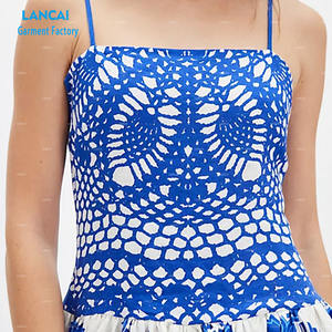 Fabrication de robes d'été sexy personnalisées sans manches à motifs bleus décorations pour femmes vêtements en gros - Product Image 3