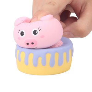 ของเล่นบรรเทาความเครียดรูปหมู TPE นุ่ม บีบได้ ของตกแต่ง ของขวัญ - Product Image 1