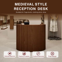 Comptoir de réception ovale en bois massif de style médiéval pour magasin de vêtements, ensemble complet de mobilier commercial