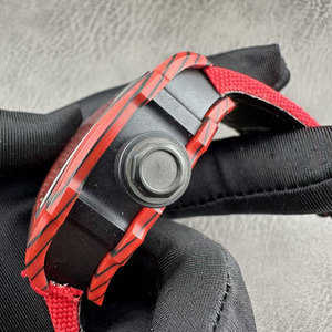 Reloj Deportivo de Lujo para Hombre, Marca 2702, Correa de Lona Importada, Caja Hueca de Fibra de Carbono, Resistente al Agua, con Tourbillon, Diseño Personalizado OEM - Product Image 4