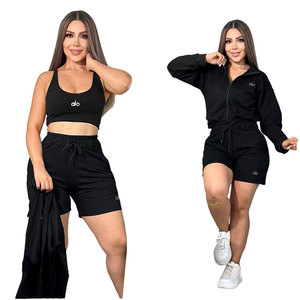 Ensemble décontracté 3 pièces pour femme : crop top, short et haut à manches longues en toile, couleur unie, longueur au-dessus du genou - Product Image 4