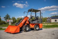 Mini-chargeuse télescopique compacte EVERUN ER1000 avec godet articulé et roues télescopiques