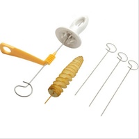 Coupe-pommes de terre en spirale Tornado Trancheuse manuelle, fabricant de croustilles en spirale pour légumes à frire avec 4 bâtons en acier inoxydable