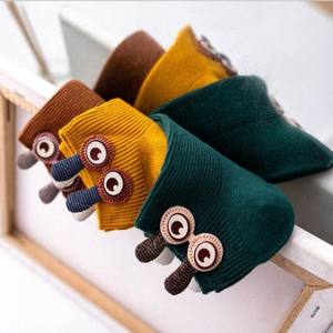 Nouvelles chaussettes courtes en coton avec <span class=keywords><strong>bouche</strong></span> peu profonde <span class=keywords><strong>et</strong></span> grands <span class=keywords><strong>yeux</strong></span> en gros - Product Image 3