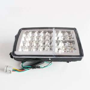 Pièces de carrosserie de camion japonais feux de camion universels à LED feux de position latéraux feux arrière - Product Image 3