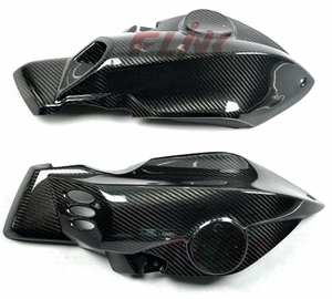 Sartén de fibra de carbono completa 100% para <span class=keywords><strong>BMW</strong></span> <span class=keywords><strong>K1200R</strong></span> - Product Image 3