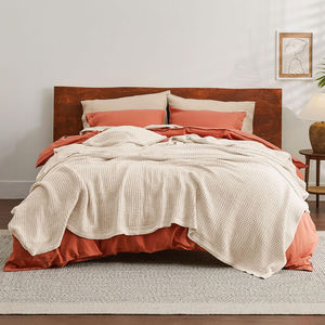 Lightweight Eco-Friendly Cotton <b>Waffle</b> Weave Printed Pattern <b>Blanket</b> All-Season Soft Skin-Friendly Throw Style Plain - Product Image 5