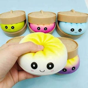 Jouets Squishy CZ en forme de boulette et de pain vapeur, en PU à rebond lent, jouet sensoriel de décompression, 14+ Unisexe, très populaire sur TikTok - Product Image 5