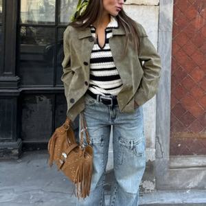 Veste décontractée pour femme avec logo personnalisé du fabricant, style Old Money, veste bomber à épaules tombantes, style hip-hop, veste courte en velours - Product Image 2