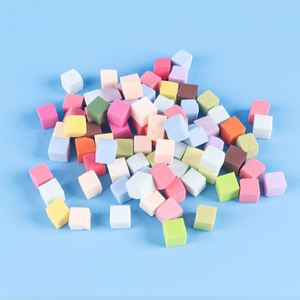 Kit d'outils professionnels pour nail art : mini blocs carrés en éponge (type tofu) portables avec pinces pour l'application de blush et le estompage de poudre - Product Image 5