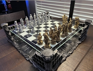 2024 Mặt Trời Mọc tùy chỉnh Roman đấu sĩ 3D cờ vua thiết lập, đồng và bạc màu, - Product Image 6