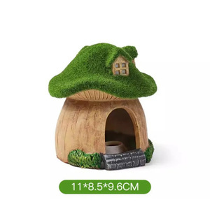 Kunststof rotstuin decoratieset voor <span class=keywords><strong>aquarium</strong></span> met mos, paddenstoelenhuisjes en ornamenten.  Groothandel online verkrijgbaar. - Product Image 1