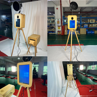 Photomaton commercial double face en bois avec écrans tactiles doubles de 18,5 et 14 pouces, PC Windows, pour la location d'équipements événementiels
