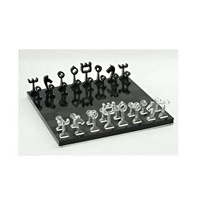 Jeu d'échecs en acrylique de conception personnalisée Vitrine de jeu d'échecs et de dames en acrylique transparent