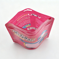 Op maat bedrukte staande pouch met ritssluiting en venster, hersluitbare verpakking voor snoepjes en gummy's voor snackmerken