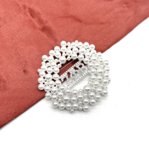 Personnalisation de la sororité et de la fraternité grecques Rhinestone Zeta Phi Beta Pearl Brooch Pins for Women Decoration - Product Image 4