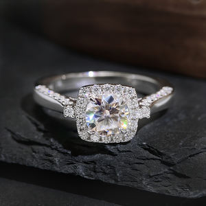 Wholesale Luxury Fashion Rings Jewelry Gold Plated Sparking <b>Cushion</b> Cut Cubic Zircon Wedding Ring <b>for</b> Women - Product Image 3