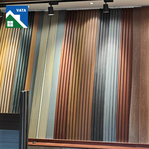 Revêtement mural personnalisé étanche à l'humidité en WPC Panneaux muraux décoratifs de façade en WPC pour jardin ou villa - Product Image 4