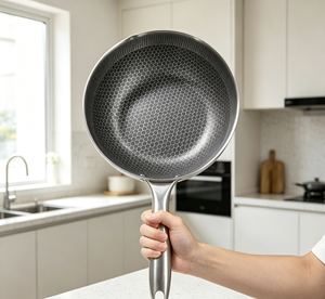 Marmite à soupe et à bouillon en acier inoxydable antiadhésive FLEY avec revêtement nid d'abeille, compatible avec les plaques à induction - Product Image 1