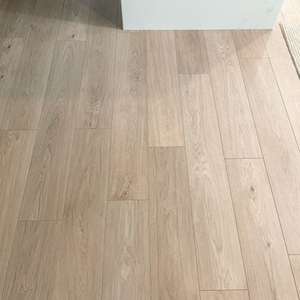 Planches de parquet multicouche en chêne T&G de qualité AB, anti-rayures, faible entretien, résistantes à l'humidité, de 15 mm et 18 mm, pour centres commerciaux - Product Image 2
