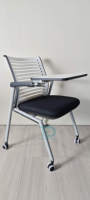 Chaise de formation pliable en maille Foshan avec tablette d'écriture chromée pour l'école, les conférences, le bureau, l'université, les étudiants