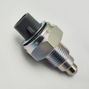 84210-0K010 Interrupteur de feu de recul pour <span class=keywords><strong>toyota</strong></span> Fortuner Hilux BACK UP LAMP SWITCH ASSY - Product Image 1