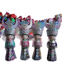 Poupée traditionnelle en bois faite à la main Diays Yours, costume chinois Miao Hmong, poupée des minorités, mode folklorique verte