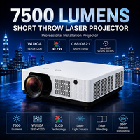 Projecteur laser professionnel WUXGA à courte focale de 7500 lumens, 0,68-0,82:1 avec fusion des images à bords superposés et installation à 360°