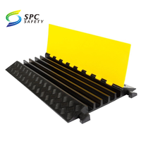 Protector de Cables de PVC Rojo de Alta Resistencia para Construcción y Carreteras, con 5 Canales, Rampa Protectora de Cables de Goma, Reductor de Velocidad