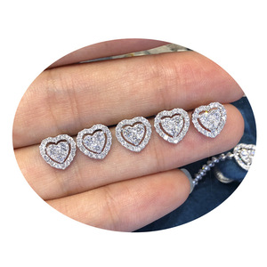 Mini aretes con forma de corazón para mujer, lindos, minimalistas, para uso diario, accesorios de moda - Product Image 3