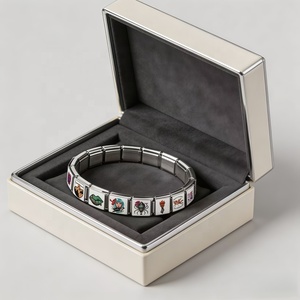 Bracelet à breloques italien style tatouage old school, couleur argent, à maillons modulaires avec breloques graphiques audacieuses pour bijoux streetwear audacieux - Product Image 3