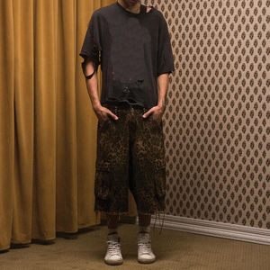 Pantalones Cortos Cargo Holgados con Estampado <span class=keywords><strong>de</strong></span> Leopardo Personalizado para <span class=keywords><strong>Hombre</strong></span>, Dobladillo Deshilachado, <span class=keywords><strong>Corte</strong></span> Ancho Vintage, Pantalones Cortos Largos con Tachuelas, Estilo Y2K, Ropa <span class=keywords><strong>de</strong></span> Patinador - Product Image 4