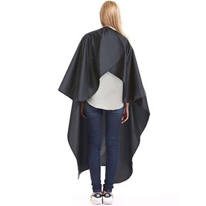 Cape <span class=keywords><strong>de</strong></span> barbier en polyester personnalisée en gros Maihary imperméable à l'eau <span class=keywords><strong>de</strong></span> nombreuses couleurs Cape <span class=keywords><strong>de</strong></span> coiffure pour adultes <span class=keywords><strong>moins</strong></span> <span class=keywords><strong>cher</strong></span> Cape <span class=keywords><strong>de</strong></span> <span class=keywords><strong>coupe</strong></span> <span class=keywords><strong>de</strong></span> <span class=keywords><strong>cheveux</strong></span> - Product Image 2