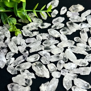 Di alta qualità punto di quarzo chiaro naturale di cristallo grezzo punto di quarzo trucioli Mini radice di energia di <span class=keywords><strong>guarigione</strong></span> per la casa decorazione regalo - Product Image 4