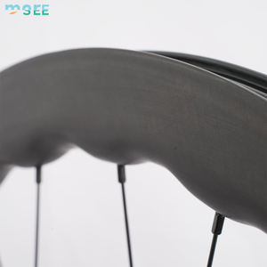 Jeu de roues de vélo de route en fibre de carbone SeeMore ODM/OEM 45/50 mm Aero Wave, roues en carbone 700c, frein à <span class=keywords><strong>disque</strong></span> Center Lock, largeur 28 mm, 24H de rayons - Product Image 4