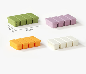 Bac à glaçons empilable en silicone sans BPA avec couvercle hermétique, moule à glace réutilisable de qualité alimentaire pour boissons - Product Image 2