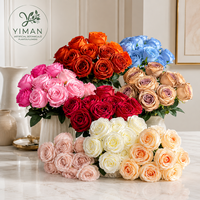YM Realistische Handgefertigte Seiden-Kunstrosen Hochzeits- & Valentinstag-Bündel 7 Blüten für Heimdekoration