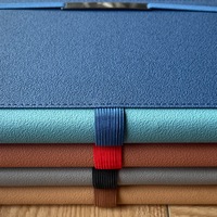Porte-clés en cuir PU de luxe fait main, porte-cartes, porte-stylo avec impression dorée, couleurs personnalisées, cadeau promotionnel