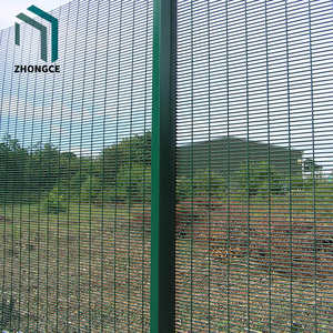 Rete metallica 358 ad alta sicurezza zincata a caldo 3mm/4mm recinzione per giardini prigioni e confini natura trattata a pressione legno - Product Image 4