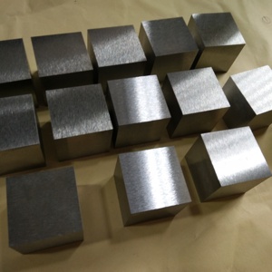Bloque de aleación de molibdeno pulido, suministro directo de fábrica, TZM - Product Image 1