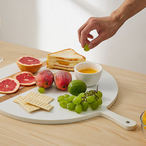 Tabla de cortar para queso, Pizza, charcutería, paleta para servir madera de mango, pintura en aerosol de Color blanco o negro de Casa Natural - Product Image 4