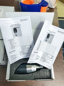 สวิตช์วัดความดัน BARKSDALE รุ่น BPS34GVM0200B คุณภาพสูง ความแม่นยำ 0-200 บาร์ เกลียวตัวผู้ขนาด G1/4 นิ้ว พร้อมเอาต์พุตแบบอนาล็อก 1 ช่อง และเอาต์พุตแบบ PNP/NPN 2 ช่อง - Product Image 3