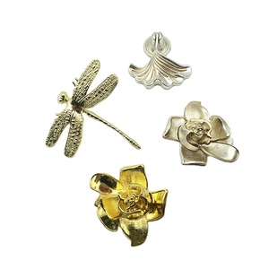 Beliebte Eintrag Lux Zink Designer Karat <span class=keywords><strong>Gold</strong></span> alt Silber Blumen fächerförmige Libelle Klee Möbel Knöpfe Schublade Zug griffe - Product Image 1