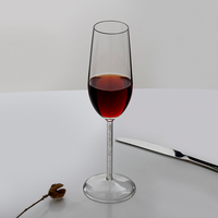 Verre à vin sur pied en borosilicate soufflé à la main, moderne et luxueux, vente en gros, approvisionnement en vrac, OEM, gobelet personnalisé, distributeur de mariage, Silk