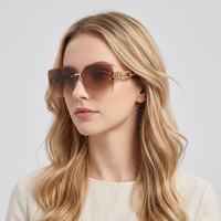 1004 Nouvelles Lunettes de Soleil Femme Sans Monture Style Luxe Léger UV400 Carrées PC Tendance Classique Universelles Gafas De Sol