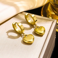 Juego de Joyería de Moda al por Mayor de Acero Inoxidable con Baño de Oro de 18K, Collar con Colgante de Corazón, Aretes y Pulsera para Mujer