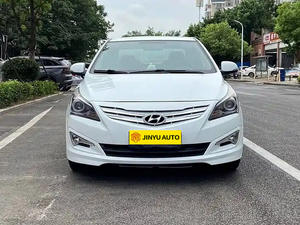 Hyun-dai Reina 2016 Usado de Alta Calidad, 1.4L GLS, Manual, Modelo Smart, Sedán de 5 Plazas, Gasolina, Auto Pequeño y Económico de China - Product Image 2