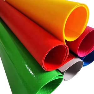 <span class=keywords><strong>Abri</strong></span> de bâtiment de stockage d'animaux recouvert de PVC vert durable de 17oz en tissu PVC parfait pour les abris de bétail, de cheval, de chèvre et de mouton - Product Image 4