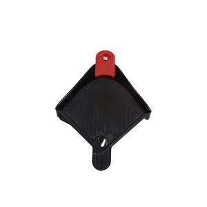 Outil de lavage de voiture anti-étranglement LM LM25363 - Cale de roue coulissante pour tuyau, évite les accidents de lavage/détailage - Product Image 6