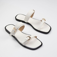 Mules d'été antidérapantes personnalisées de créateur, sandales plates de luxe pour femmes avec boucles métalliques, pantoufles à plateforme pour femmes